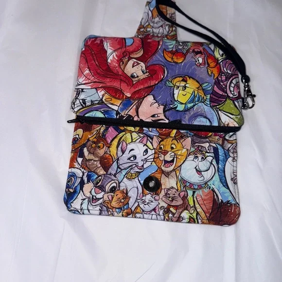 Disney wristlet Wallet - Picture 6 of 13